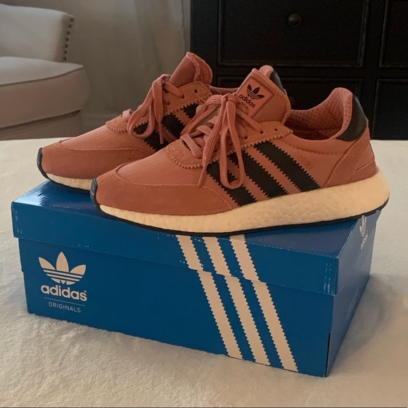 adidas Shoes - New Mauve Adidas Iniki sneakers Size 7.5